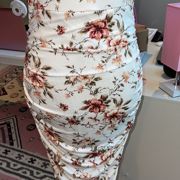 Ruched Flower Print Dress Designed by Windsor - Picture 6 of 12